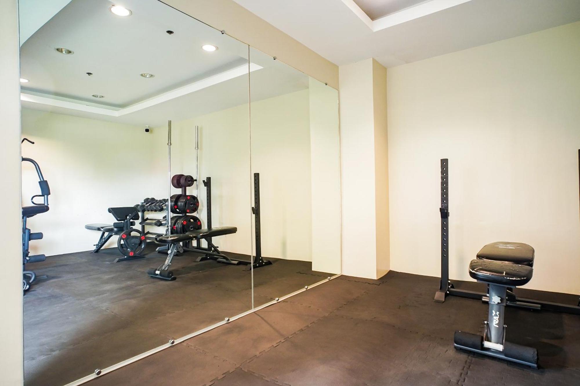 Modern Designed Studio Condo Near Ayala Centrio カガヤン・デ・オロ エクステリア 写真