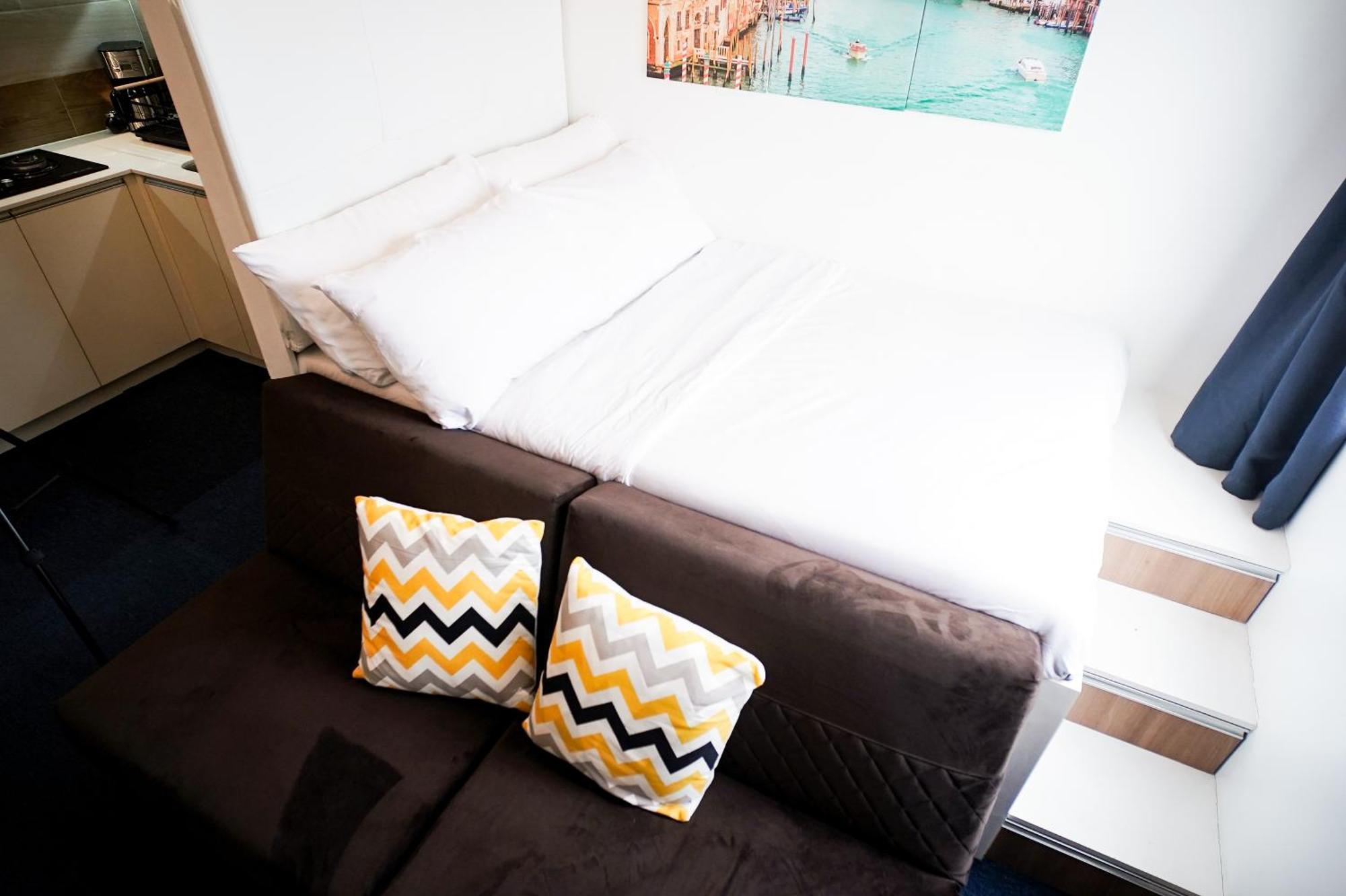 Modern Designed Studio Condo Near Ayala Centrio カガヤン・デ・オロ エクステリア 写真